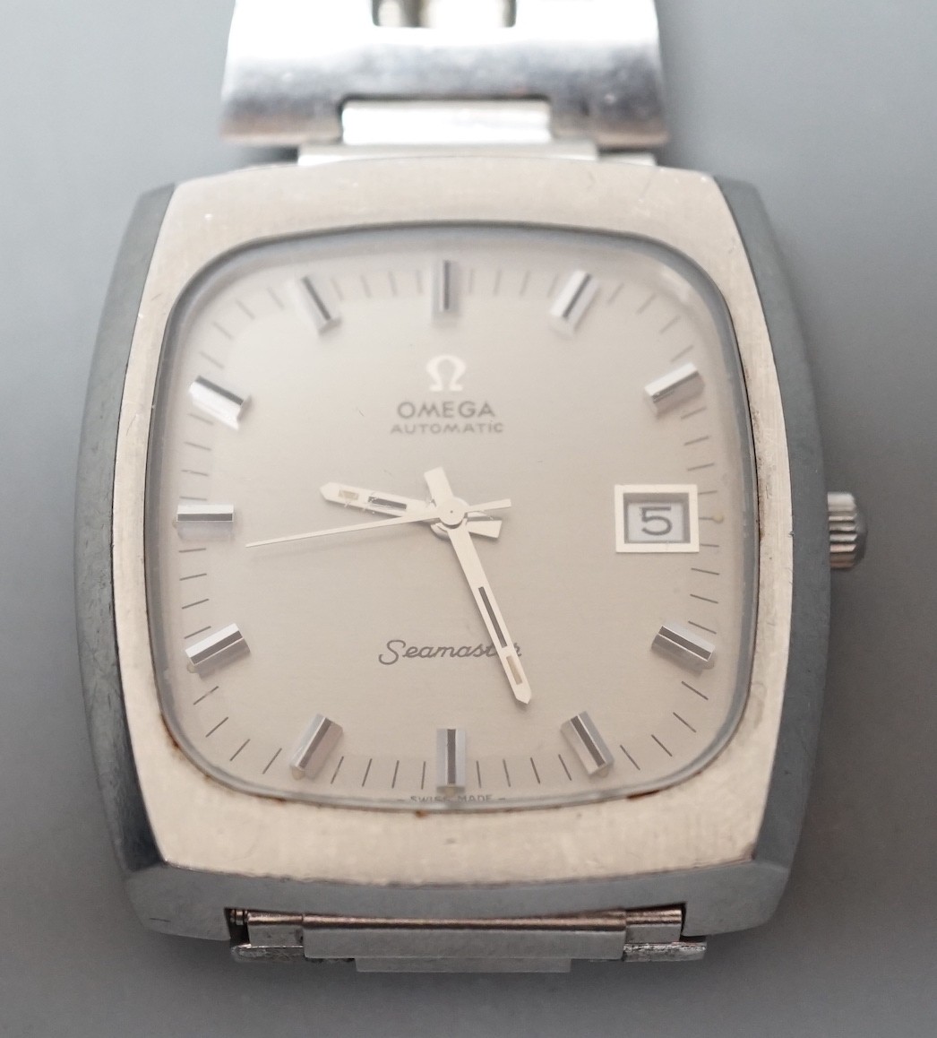 A gentleman's stainless steel Omega Seamaster Automatic wrist watch, on associated stainless steel bracelet, case diameter 39mm, no box or papers.